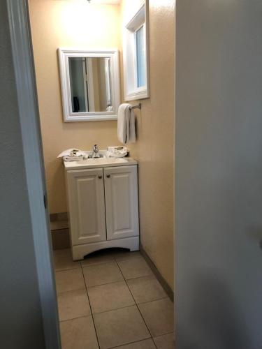 Room image 5